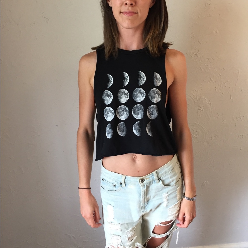 Black crop top